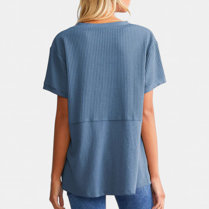 CALISTA™ – Breezy Open-Knit Vacation Cape Top