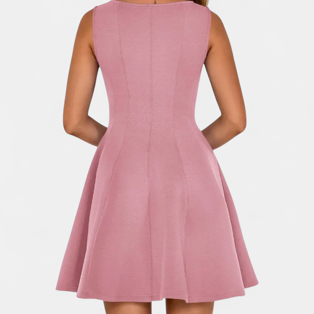 IMOGEN | Elegant Sleeveless Boat Neck Dress